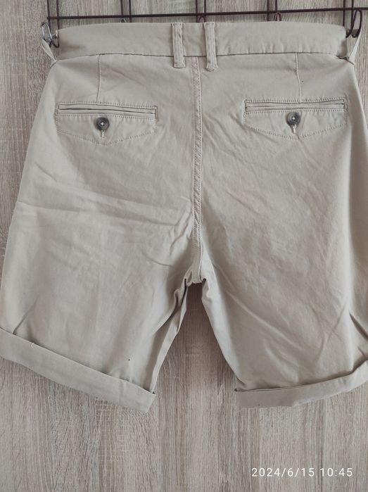 Бежови мъжки панталони/бермуди EU 48