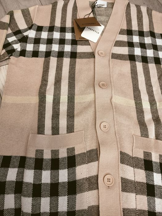 Pulover Burberry Premium 2025