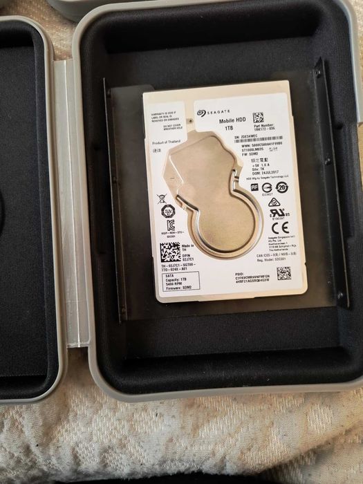 Ретро PC комплект -  Foxconn G31MXP, Pentium 4 3.06 GHz, Radeon HD5670