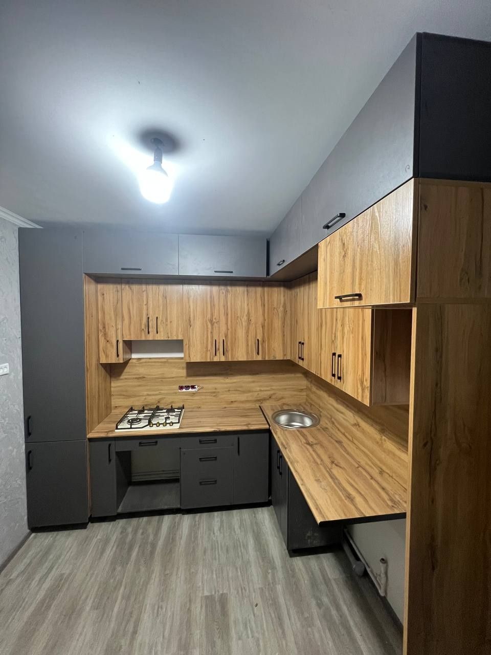 Buyurtma asosida va tayyor mebellar