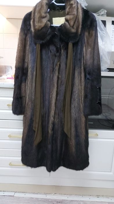 Шуба б/у жақсы жағдайда