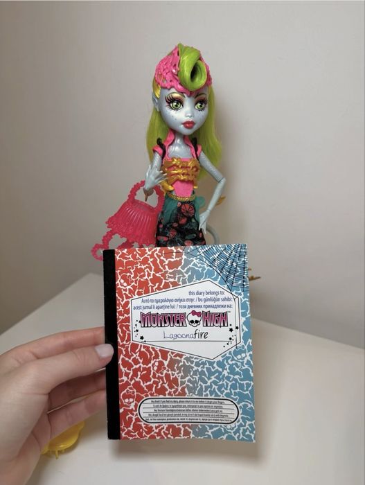 Set 2 papusi Clawvenus si LagoonaFire Freaky Fusion Monster High