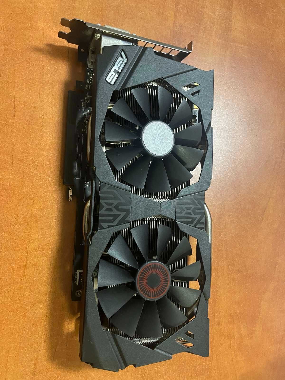 Asus GeForce GTX 970 STRIX-GTX970-DC2OC-4GD5
