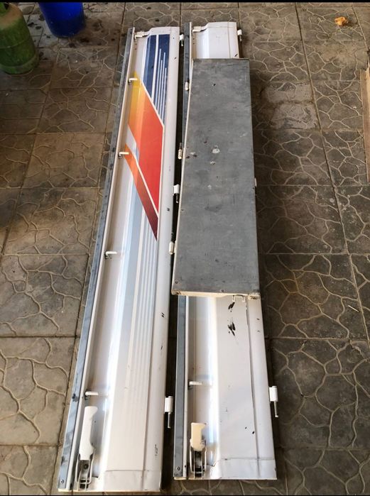 Labo bort tent sotiladi