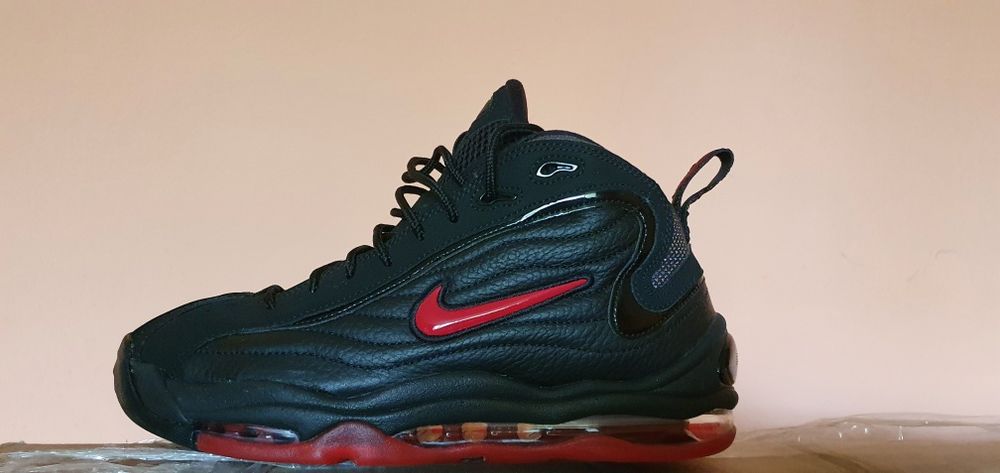 Nike air Total Max uptempo marimea 41