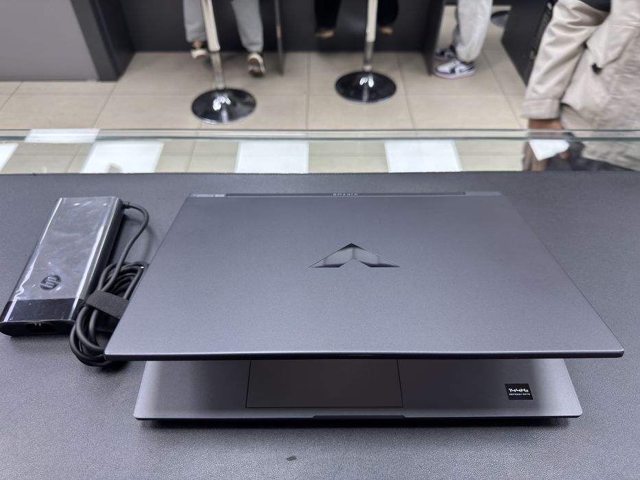 Hp Victus Gaming 2025 Rtx 3050-6GB Ryzen 5 8645HS Ozu-8 Ssd-512 144Hz