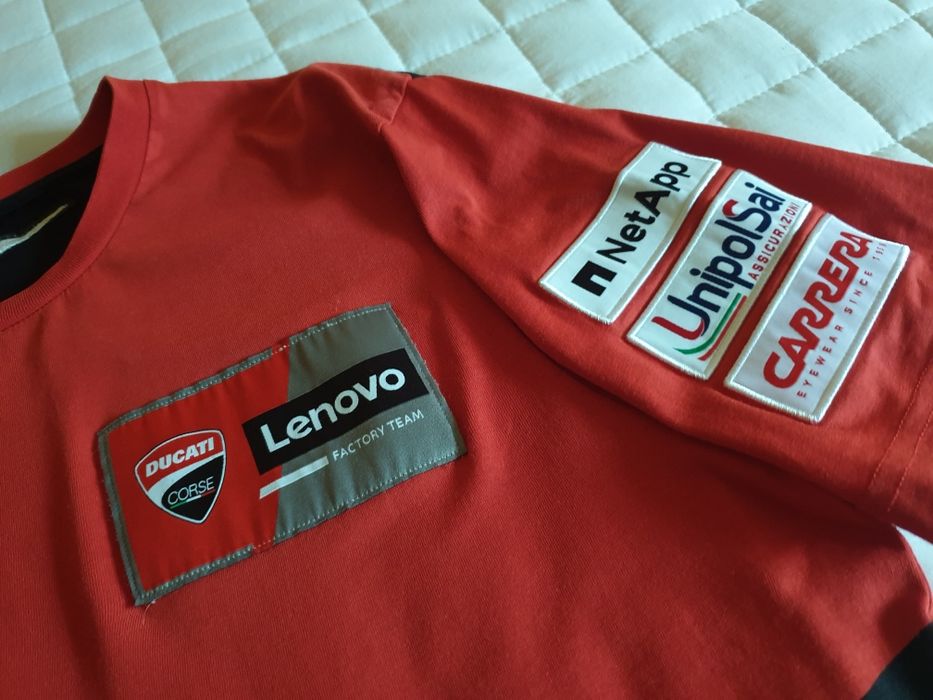 Tricou de barbati  -  100 lei.