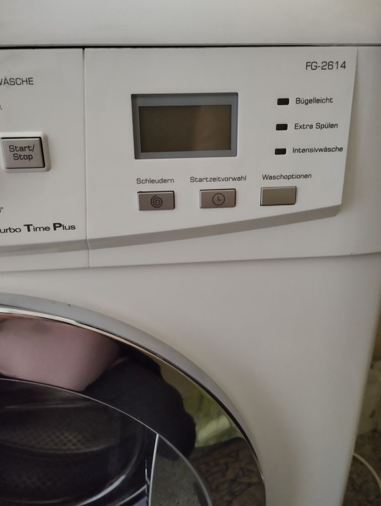 Продавам пералня Фагор.FAGOR FG-2614