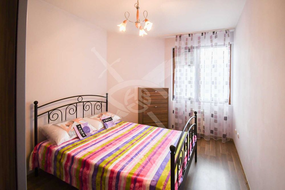 Дава се под наем Двустаен апартамент в София, Света Троица - 55 кв.м за 440 € - Снимка #2