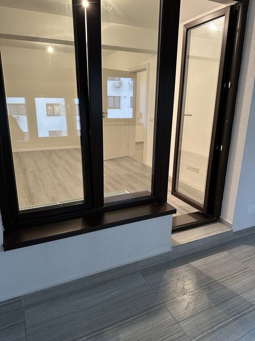 Vand Apartament 2 camere NOU decomandat etaj 2