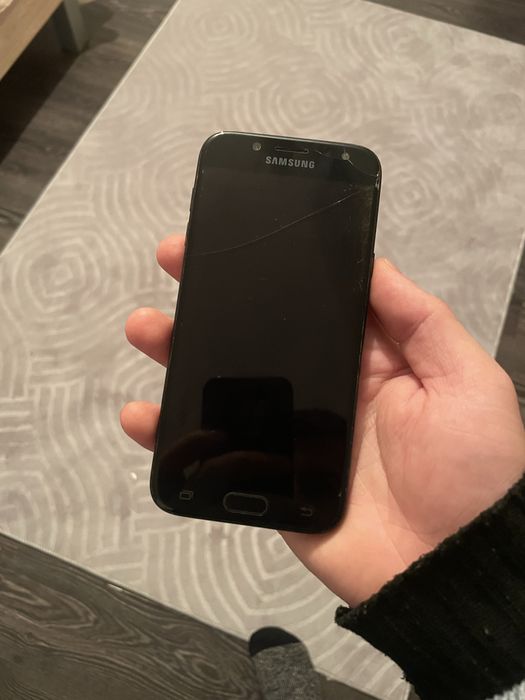 Vand J5 2017 fulbox perfect functional in afara de display