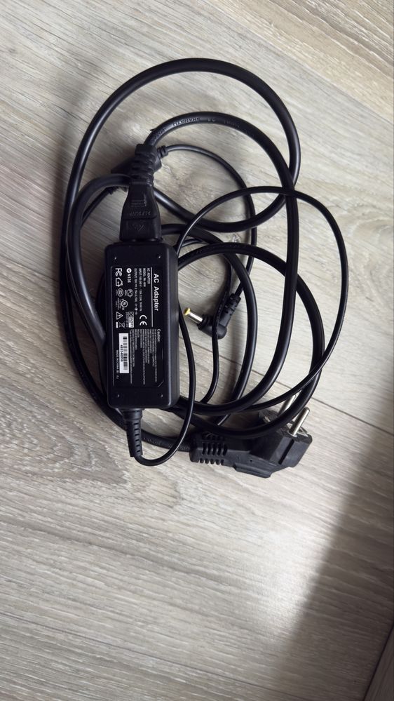 Laptop Acer Aspire One Model KAV60 D250-0DGk