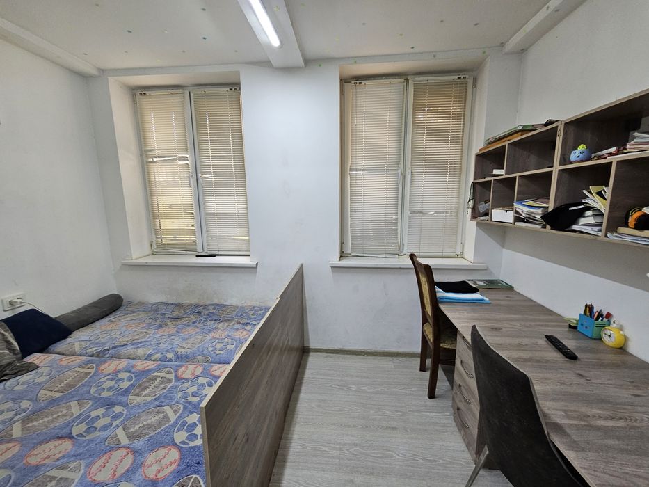 Трёхкомнатная Чиланзар 2-й квартал Ориентир Гагарина