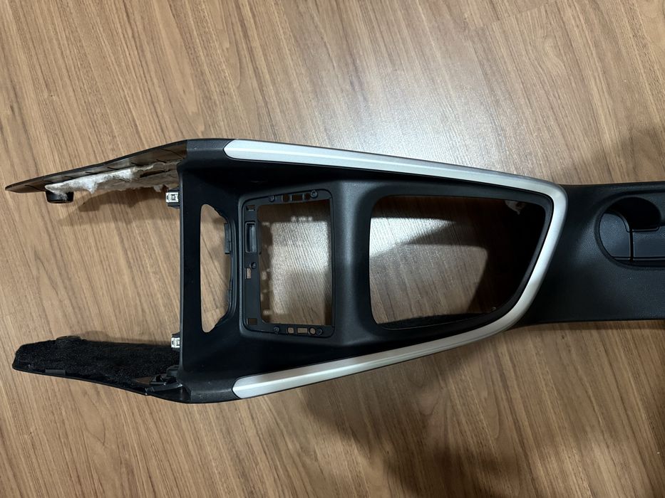 Продам бар для Onix