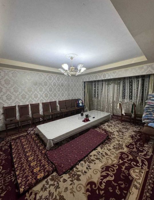 Продажа 3 хона 2 етаж 4 етажл 
Кора камиш 2/4
70 кв
Балкон 1*7