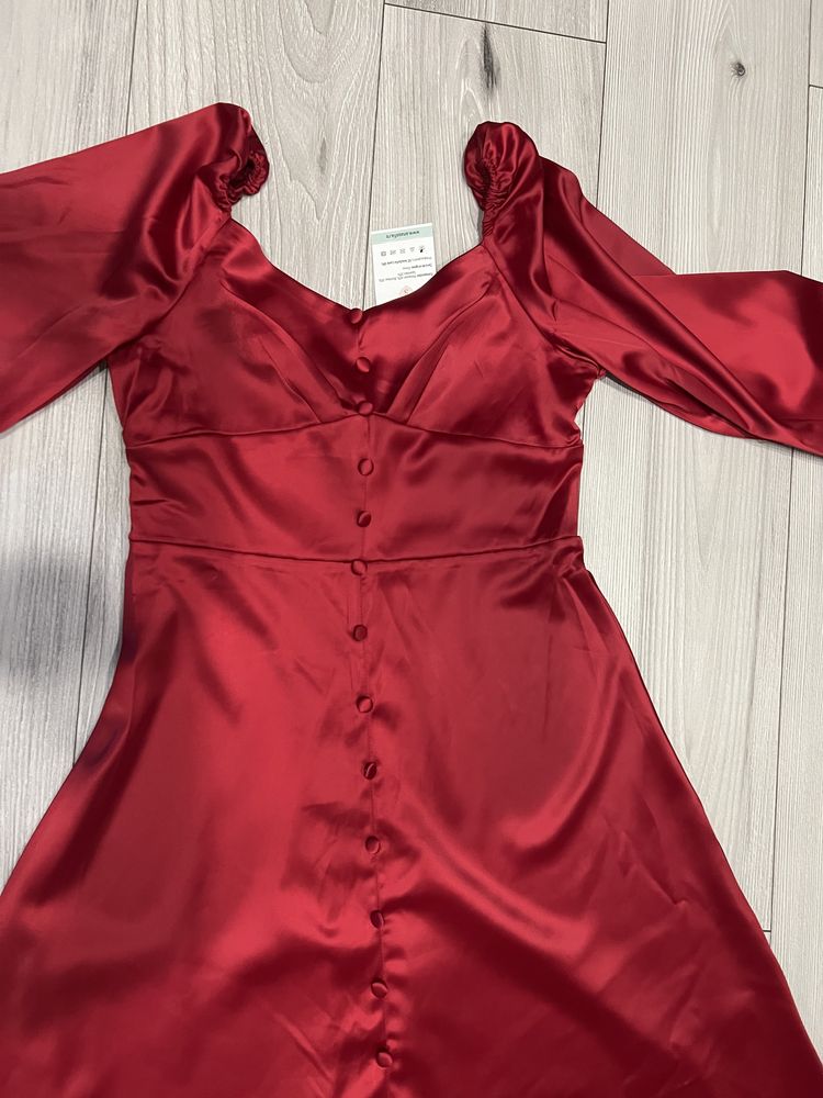 rochie satin rosie mărime 36