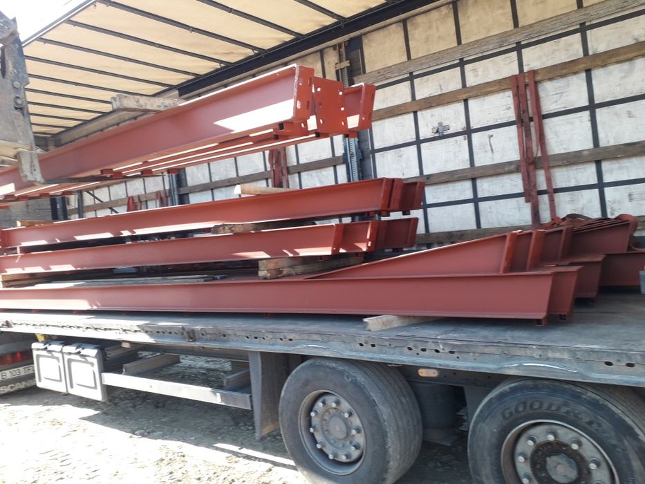 Vând fânar cu deschiderea de 10 m la un preț de ne refuzat