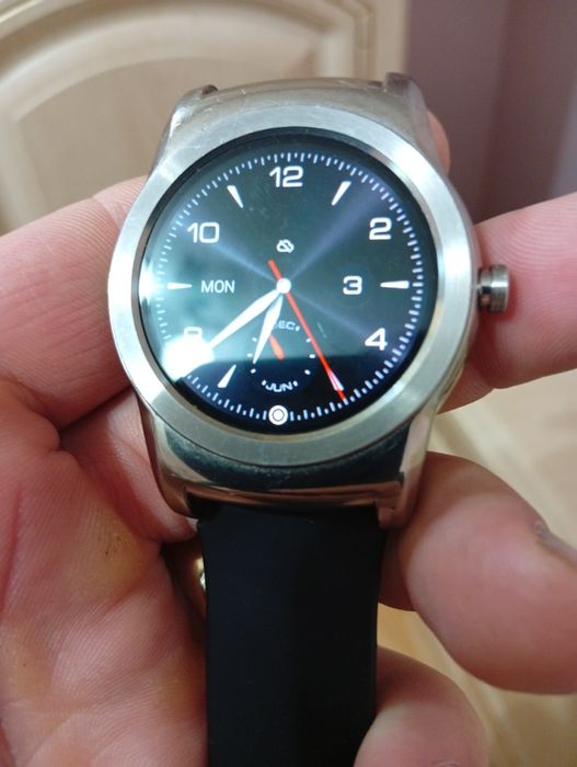 Smart watch LG urban