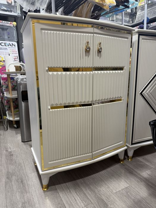 Шкаф для обуви 100×70×40 – белый с золотом, премиум дизайн