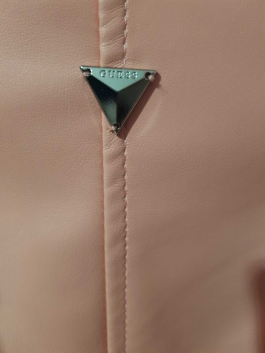 Geaca guess marimea xs