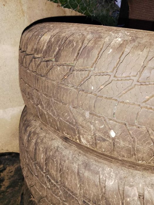 Зимни гуми General Tire Snow Grabber 215/70/16 DOT 0322