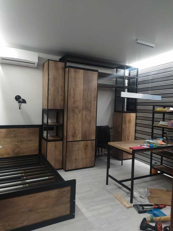 Garderob. Гардероб. Прохожка. Вешалка.стеллаж. stellaj loft mebel