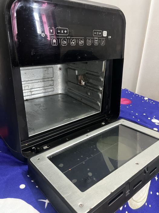Airfryer, friteuza cu aer cald si rotisor, fara ulei, Breville 10 L