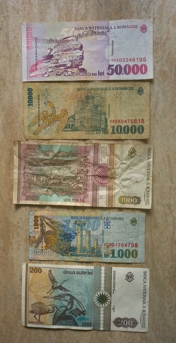 Bancnote vechi din anii 2000