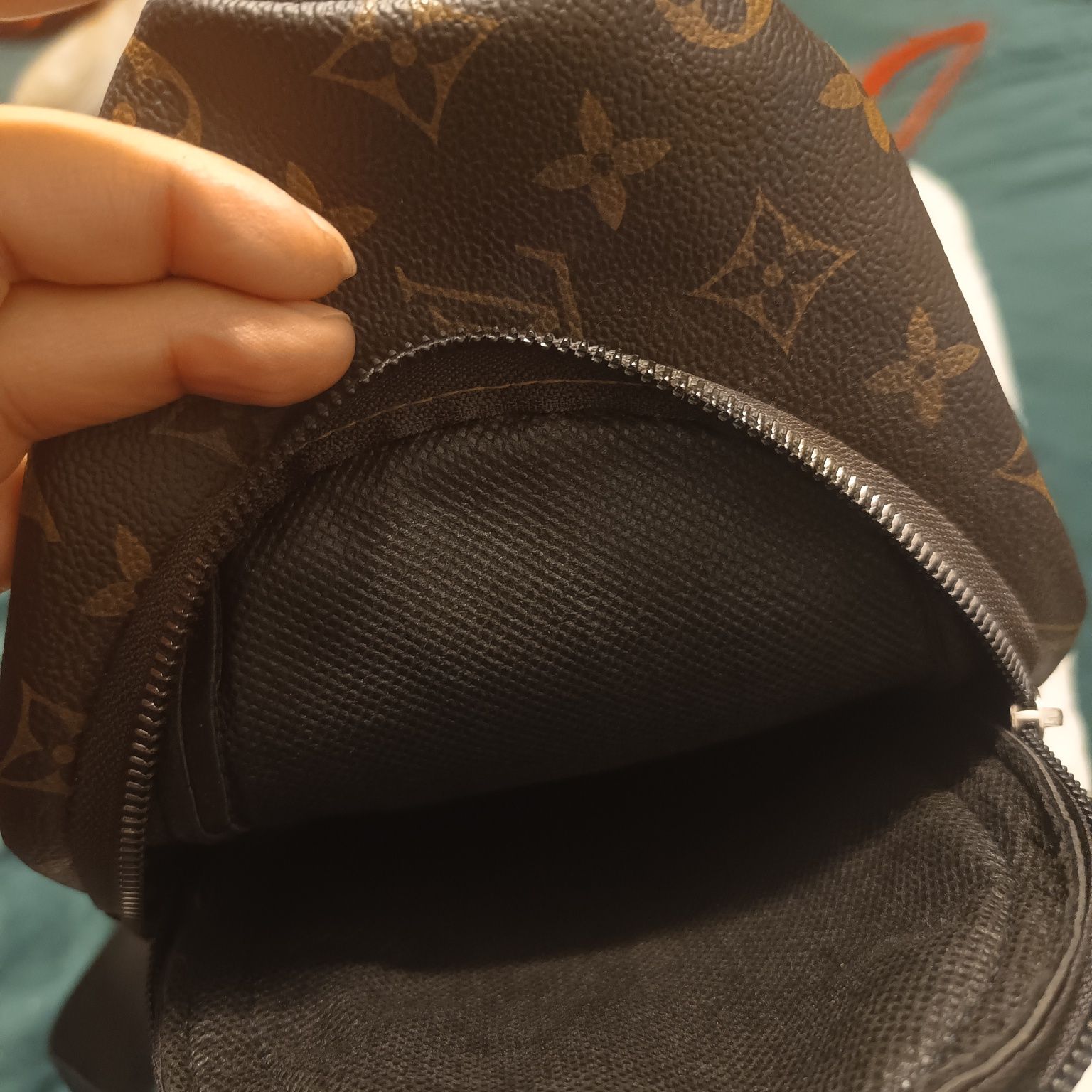Borseta bărbați louis Vuitton