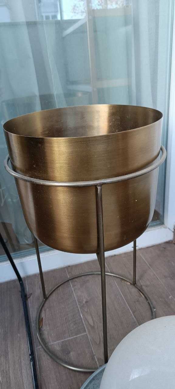 Кашпи Zara Home, IKEA