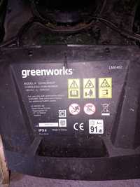 Masina de tuns iarba pe baterie Greeworks