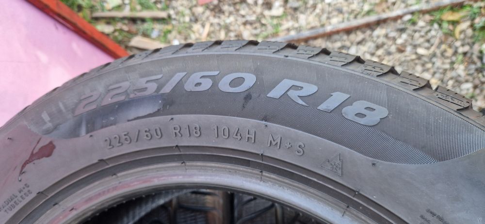 Set 4 Anvelope Pirelli 225 60 R18 M+S. Dot 2019