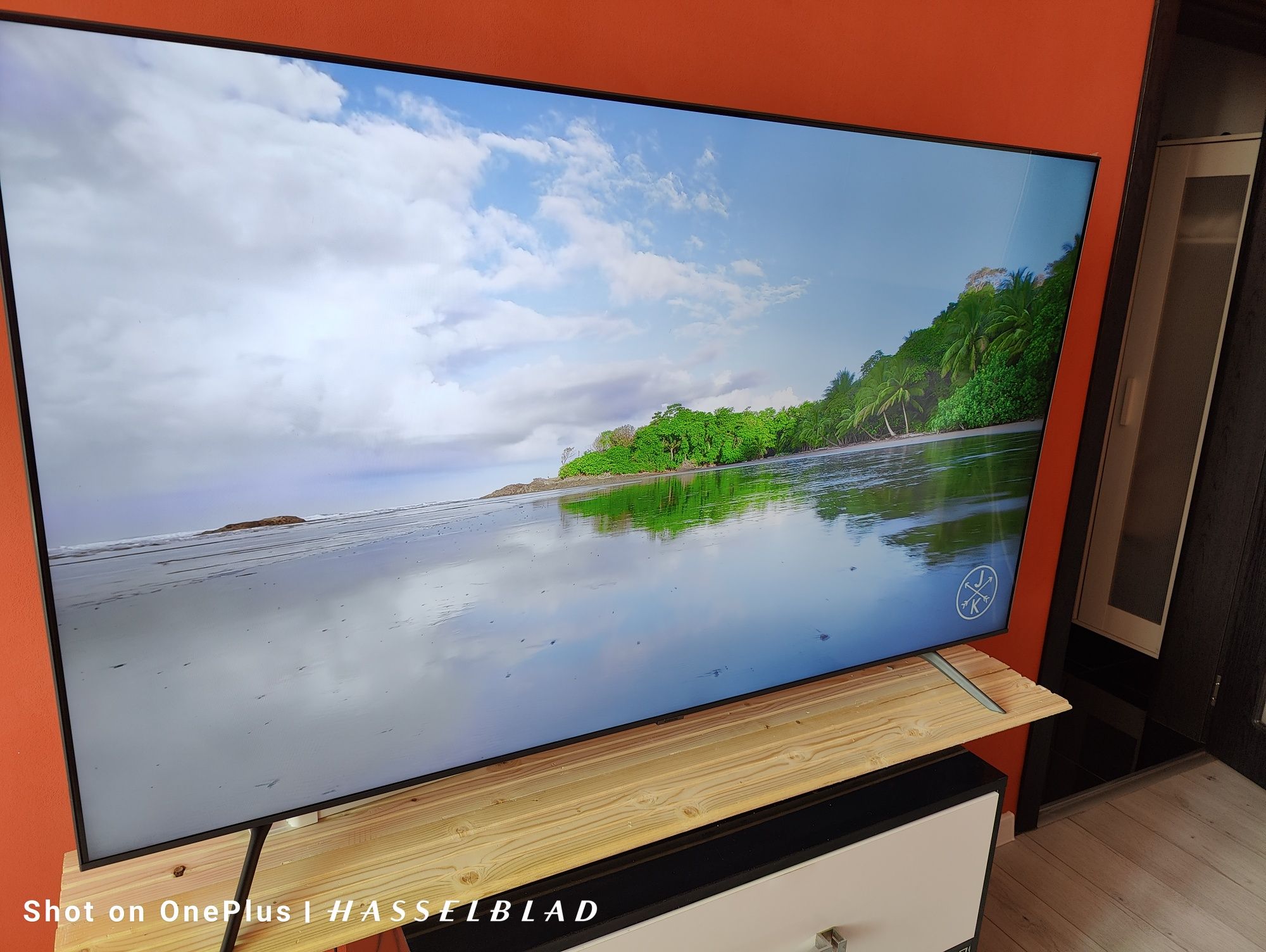 Tv Samsung телевизор 65 Инча 4K 3840x2160 модел UE65AU7170UXXN изряден