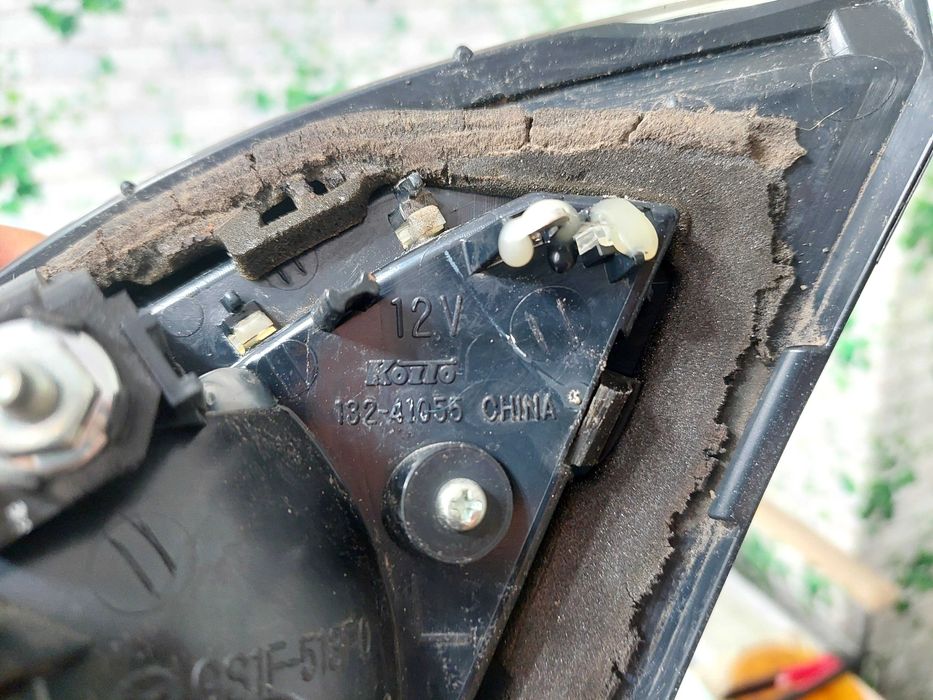 Ляв вътрешен стоп за Mazda 6 (GH) 2007-2013 - OEM (Оригинален)