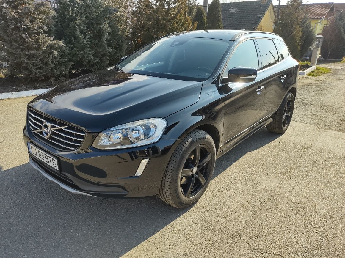 Vând Volvo XC60 D4 awd