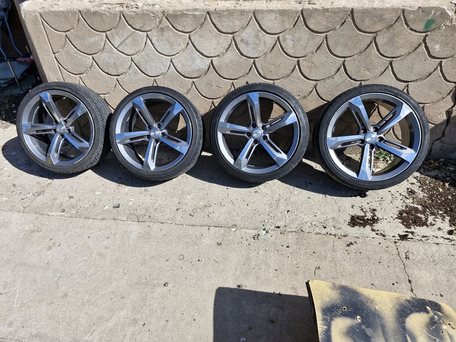 Титанки Vossen на Toyota Lexus R19 245/35/19