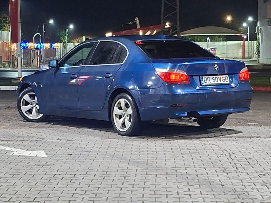BMW e60 2.2 benzina. (Citiți descrierea bine)