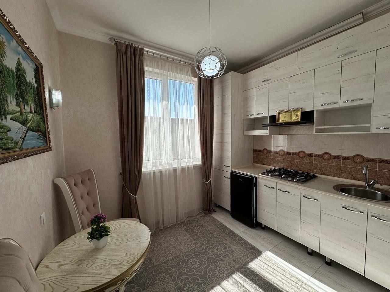Посольства ШОС 1*4*4 Гарбати Академ Городок