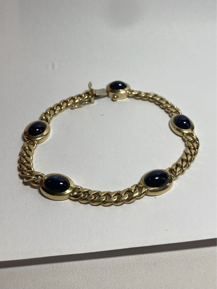 Bratara aur 18kt.cu safire