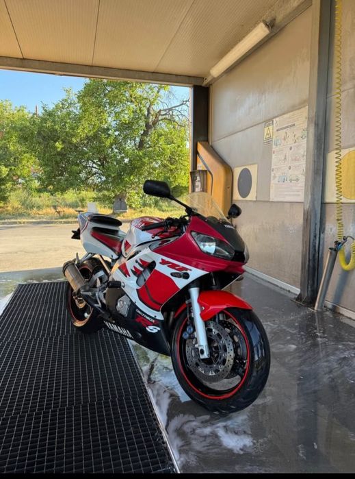 Yamaha R6 YZF-r6