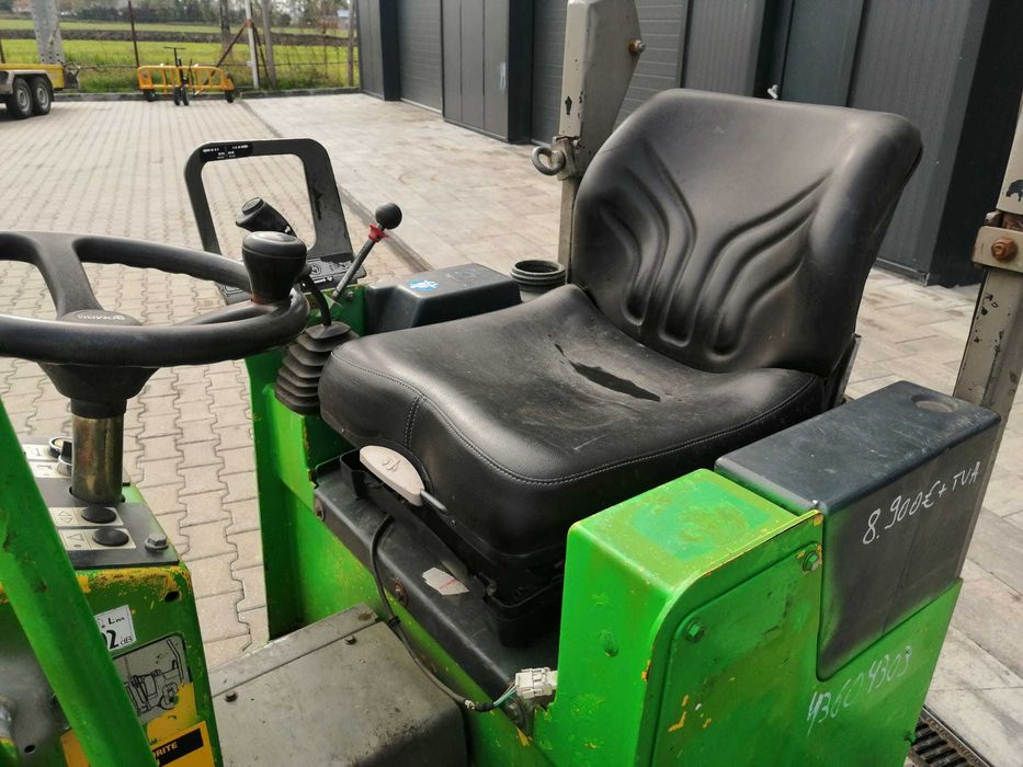 Cilindru vibro-compactor Bomag BW100