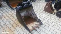 Cupa buldoexcavator cu latimea de 600 mm
