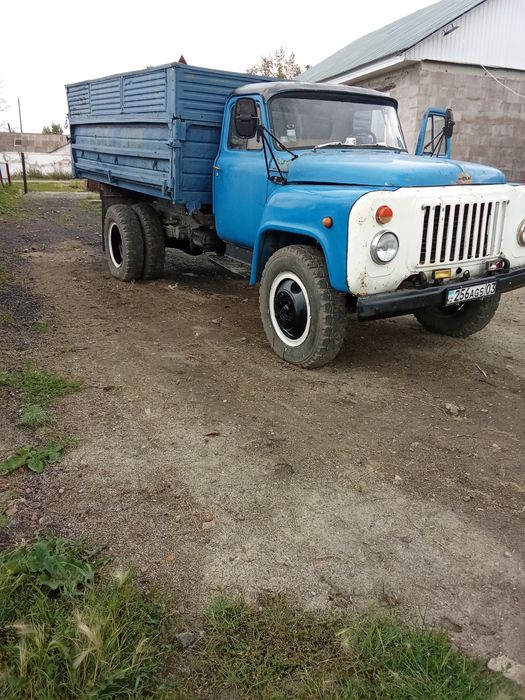 Грузовые автомобили