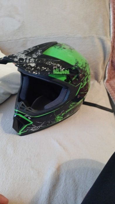 Casca de bicicleta full face. Trimit decad in bucuresti.
