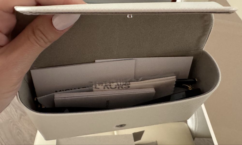 Слънчеви очила MICHAEL KORS MK2209U