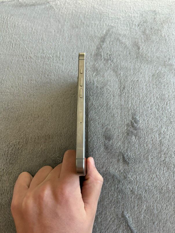 Iphone 15 pro 128 gb