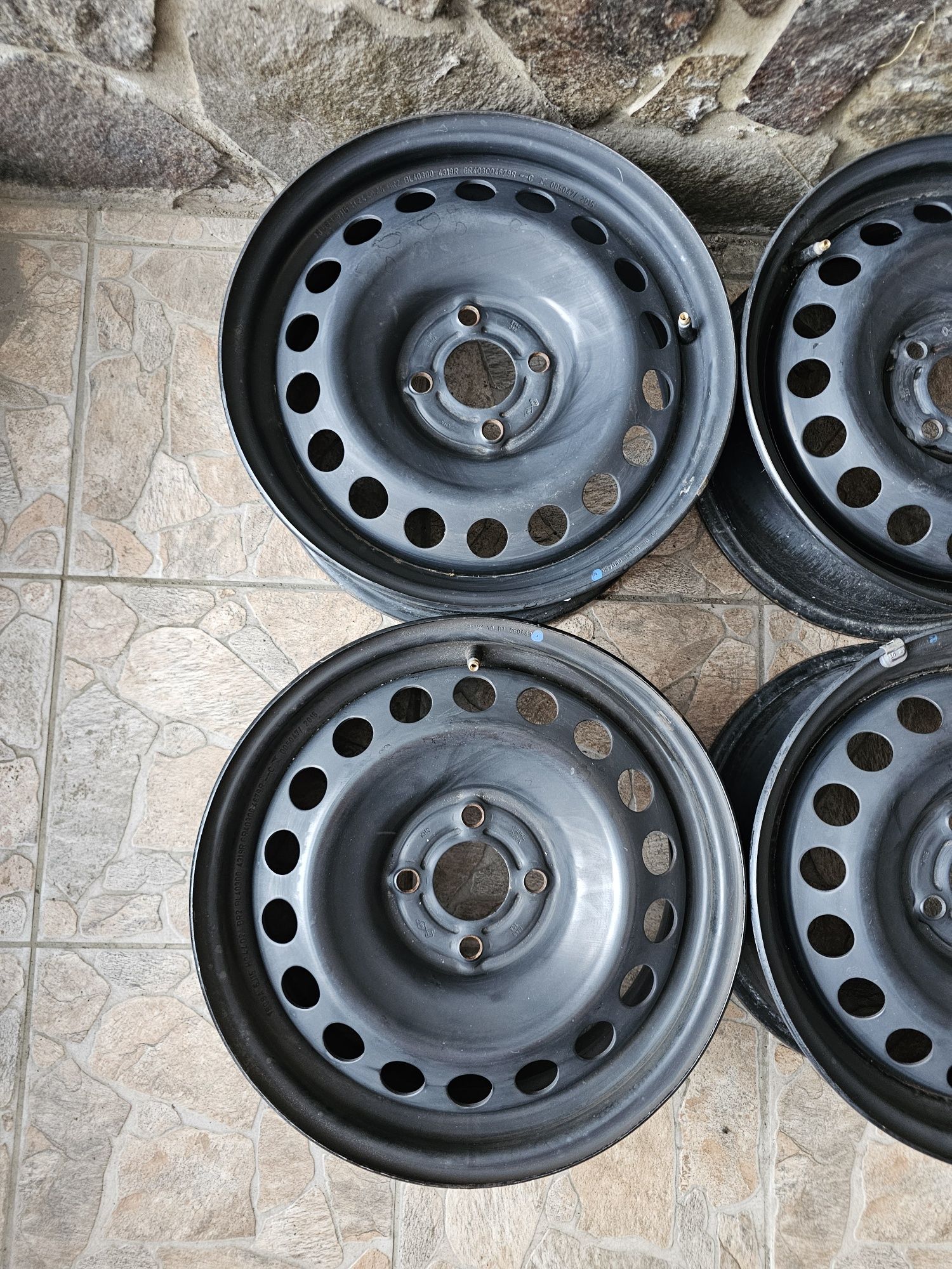 Jante 4x100 R15 Dacia Logan Sandero Lodgy