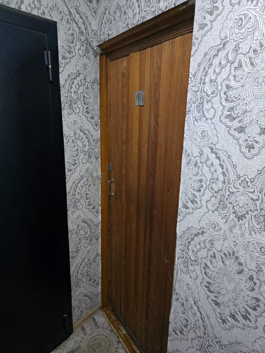 Отдам даром дверь