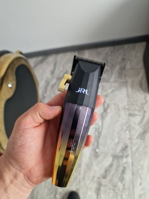 JRL- Set combo - Mașină de tuns Red FX - 870R  BABYLISS