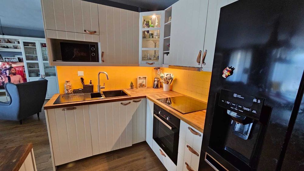 Продавам 4-стаен апартамент БЕЗ КОМИСИОННА!!! в Студентски град